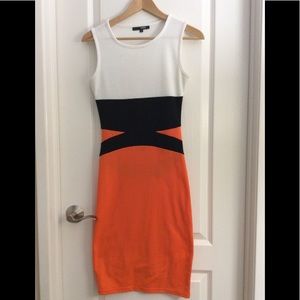 Beautiful mid dress, any occasion.